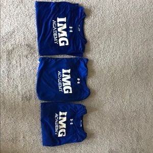 Selling 3 IMG Under armour work out shirts.
